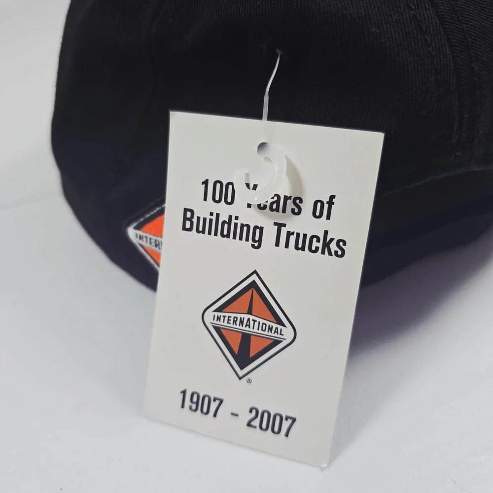 International‎ Trucks Hat Mens Black Orange Logo Cap Snapback NWT